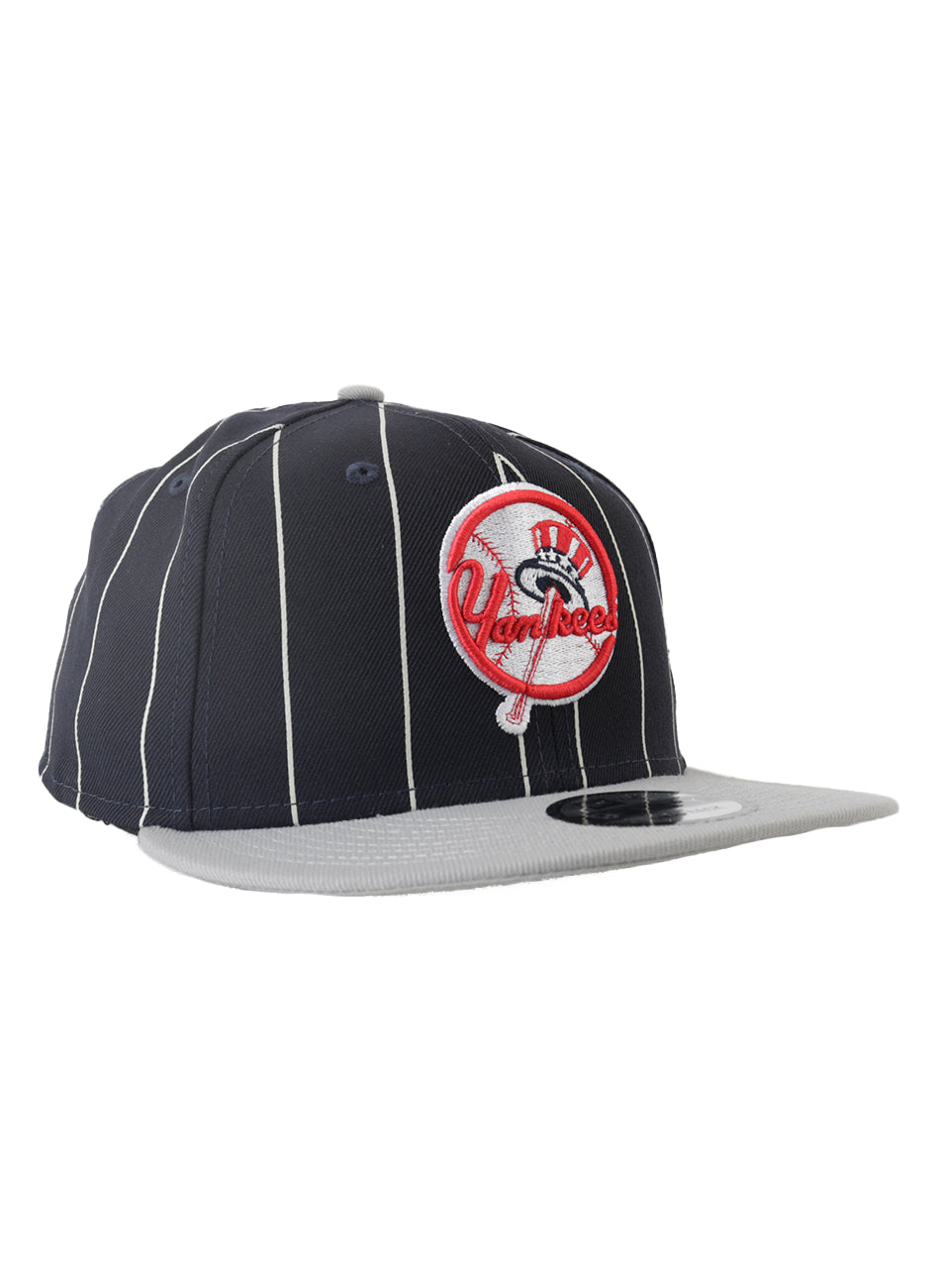 New York Yankees Vintage Pinstripe OTC 950 Snap-Back Hat