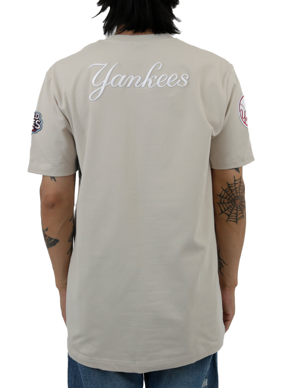 NY Yankees Logo Select T-Shirt