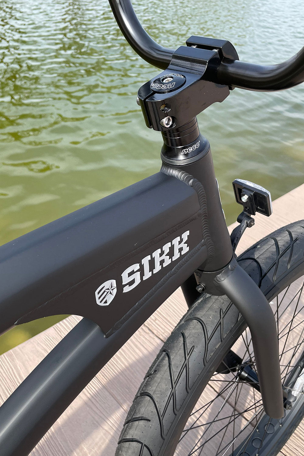 SIKK Wide Ride SS Aluminum Frame Single Speed Flat Black Frame Black Wheels